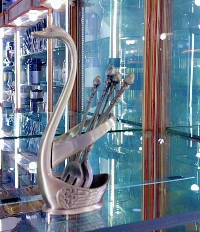 زیتون خوری پیوتر قو